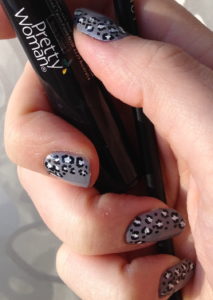 snow leopard nails