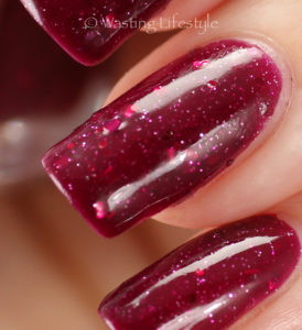 Cadillacquer Glowing Christmas